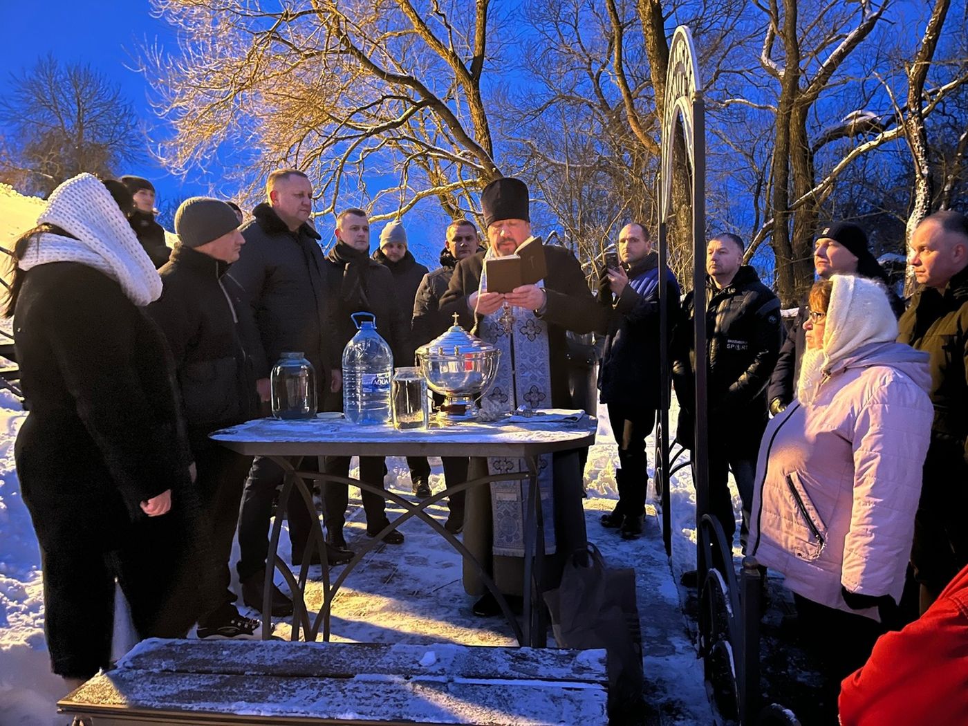 Анимация среда декабрь. Открытки с последней средой ноября. Открытки со средой декабря. С добрым декабрьским утром среды. Открытки с последней пятницей в этом году.