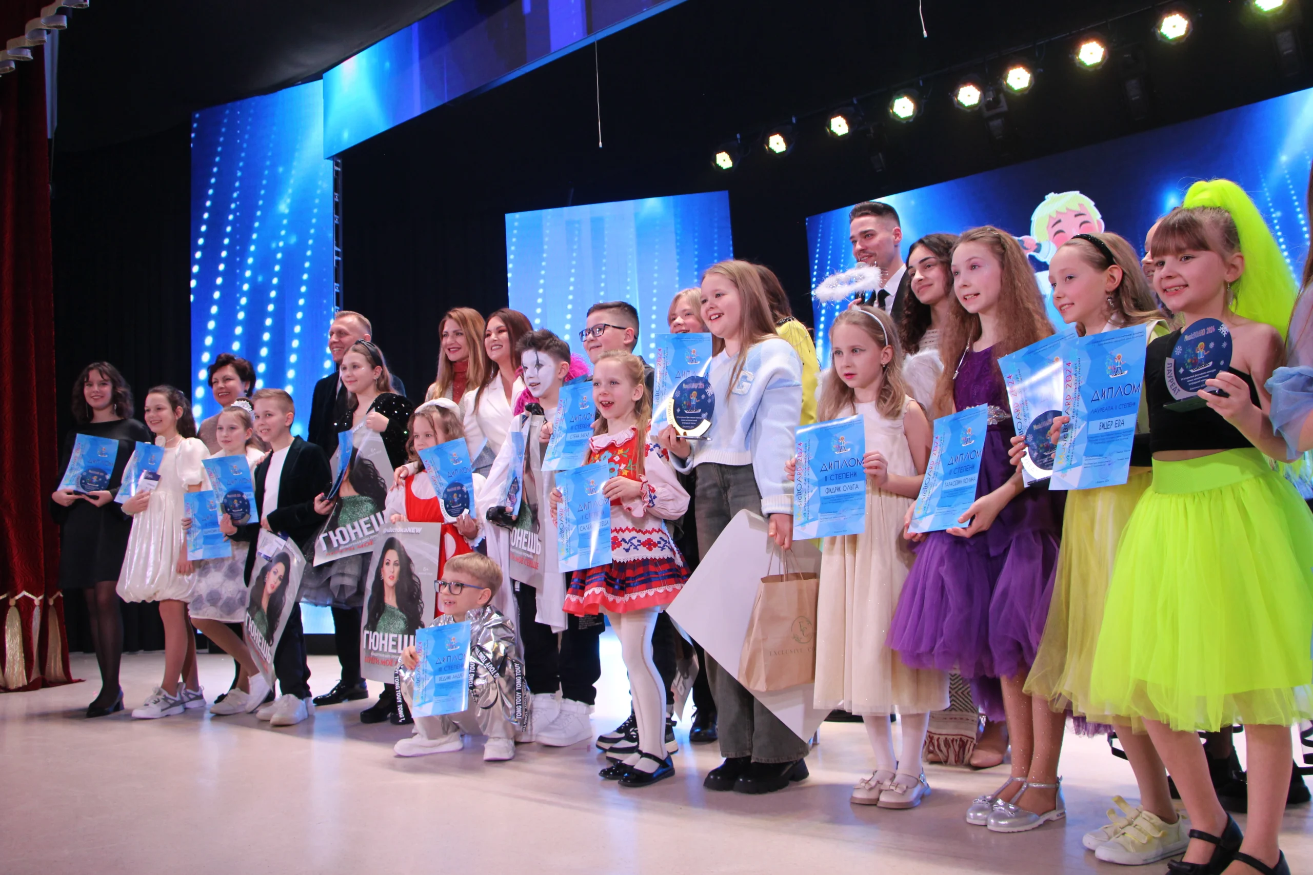 Колесо жизненного баланса с целями. И различным направлениям в сфере. И различным направлениям в сфере. Специализация предприятия это. Основные направления социальных проектов.