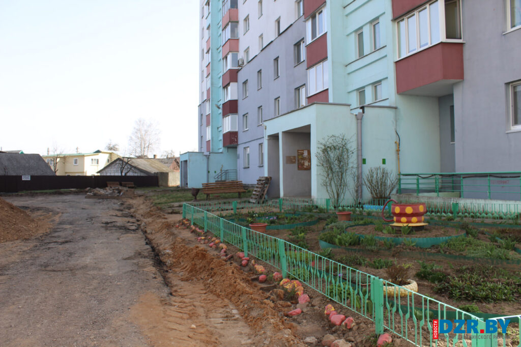 ремонт двора по-президентски в Дзержинске