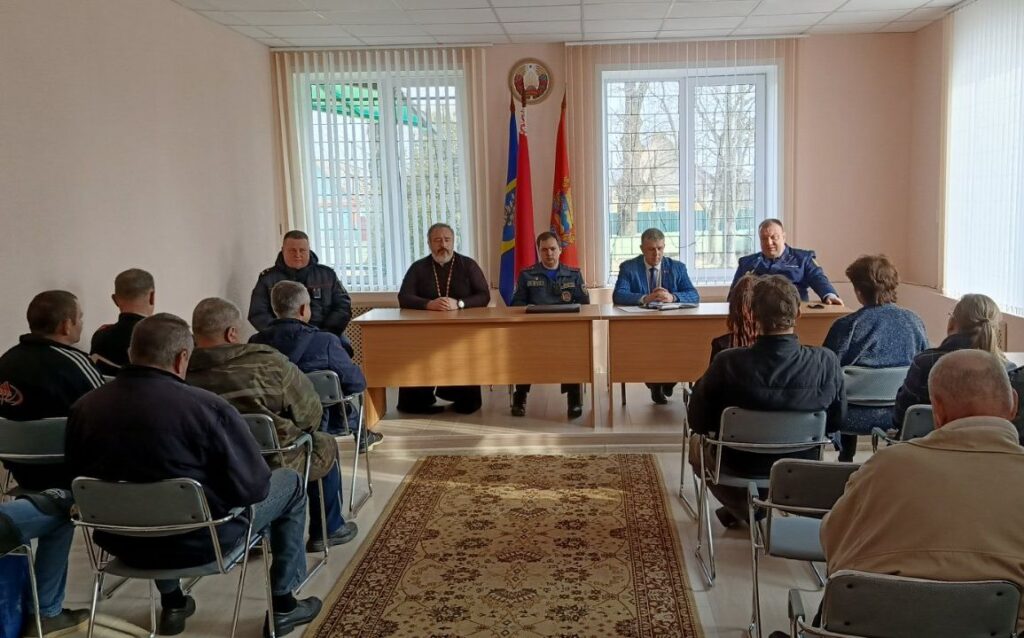 В Станьковском общественном пункте охраны правопорядка прошла встреча с лицами, замеченными в домашнем насилии