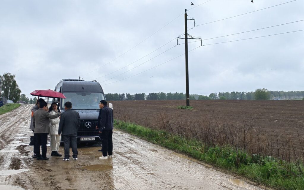Китайские инвесторы посетили СЭЗ «Минск» в Фаниполе, где им предложили строить новые предприятия