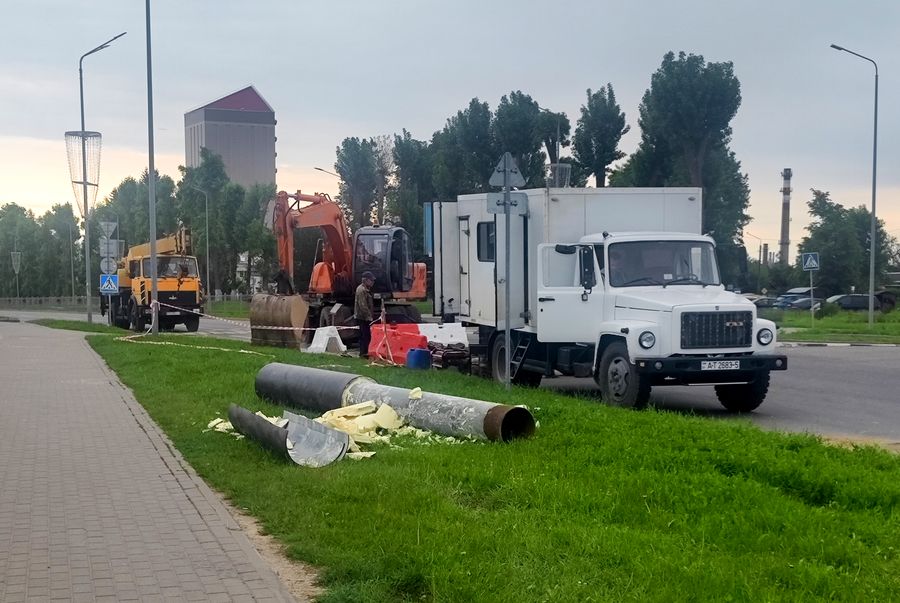 Из-за ремонта тепломагистрали не будет горячей воды в большей части Дзержинска до вечера четверга 12 июня