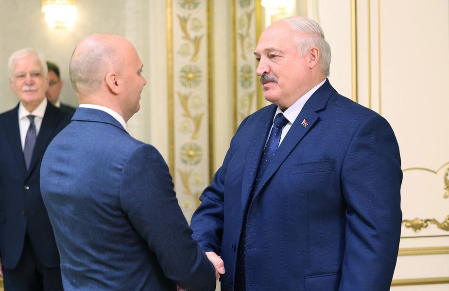 Президент Беларуси вновь заявил о необходимости повышения в стране производительности труда