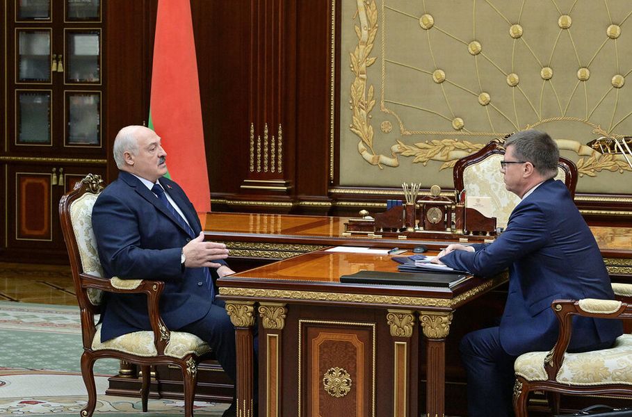 Президент: профсоюзы должны быть мощной базой для поддержания стабильности в белорусском обществе