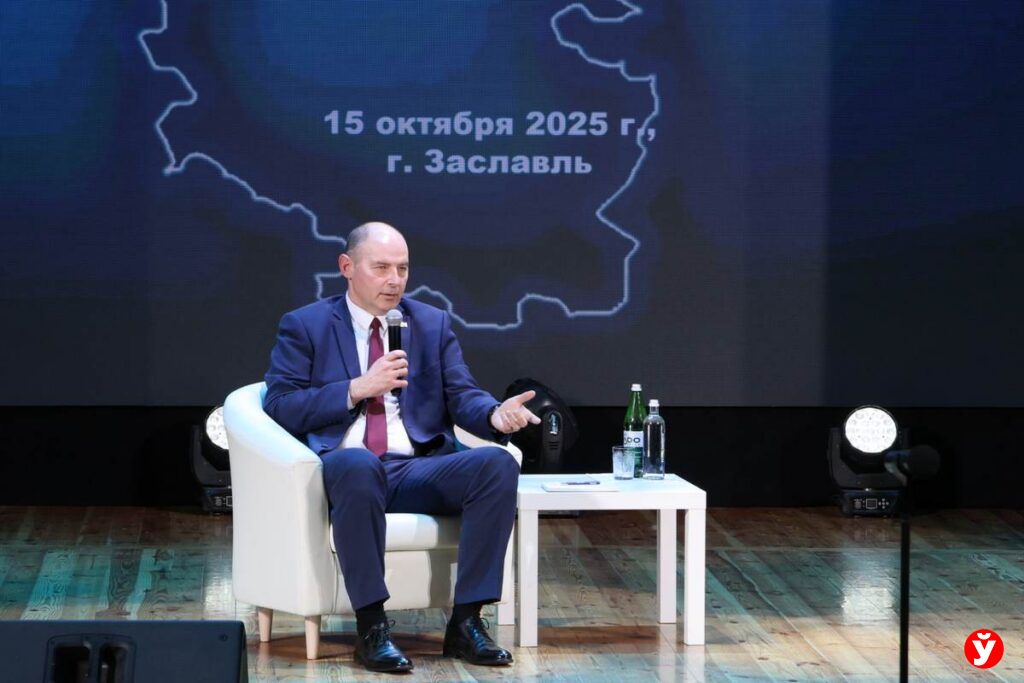«Если жилья не будет — придётся уезжать домой». Молодой специалист Дзержинской ЦРБ задала губернатору наболевший вопрос