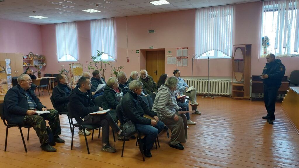 Вопросы садовых товариществ обсудили в Боровском сельсовете