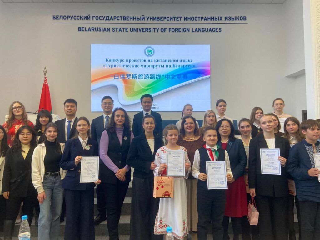 Ученица гимназии Фаниполя Анна Ступина завоевала диплом на республиканском конкурсе по китайскому языку