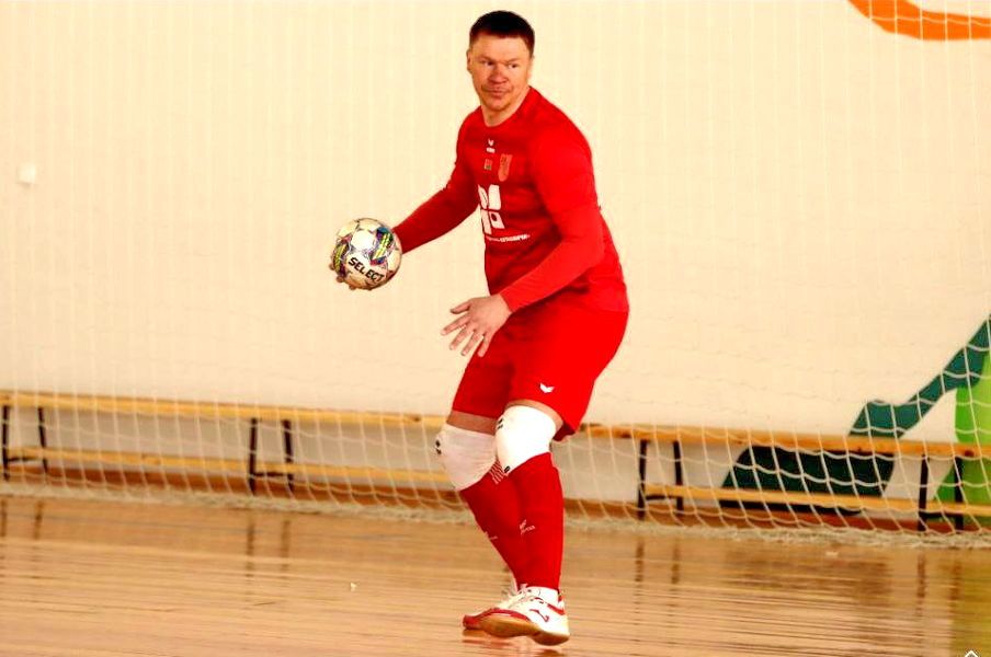 Итоги футбольных выходных: «Единство» выигрывает, «Арсенал» отдыхает, сборная обнадеживает