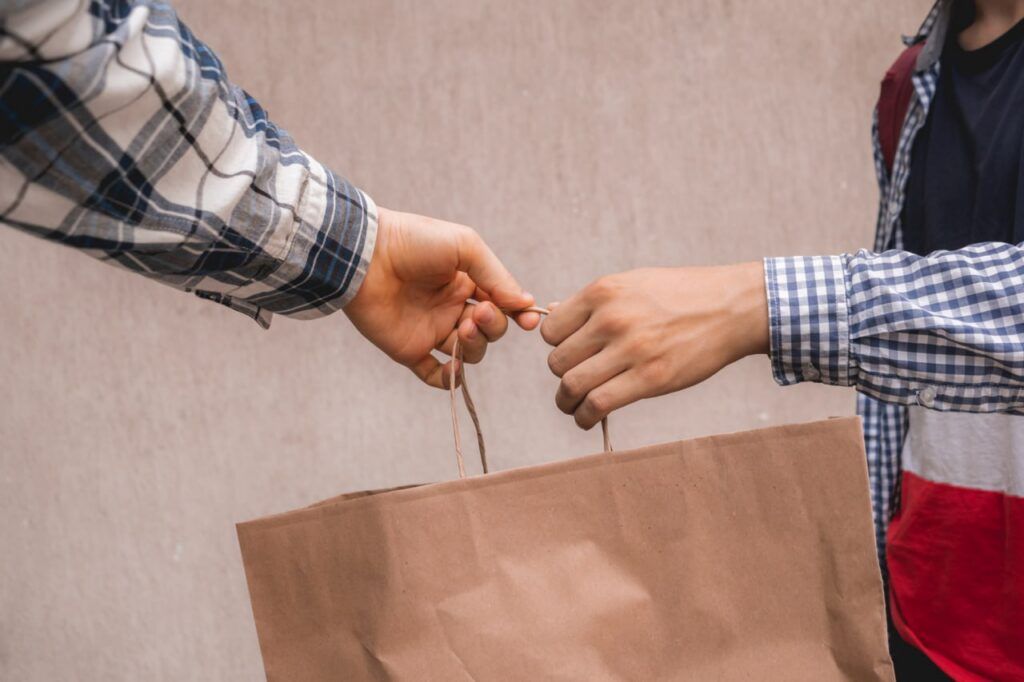 Жительница Дзержинского района лишилась почти 17 тыс. рублей в результате аферы телефонных мошенников