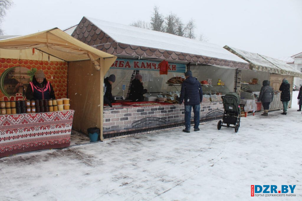 Что предлагают дзержинцам на «Койданаўскім кірмашы» на центральной площади города