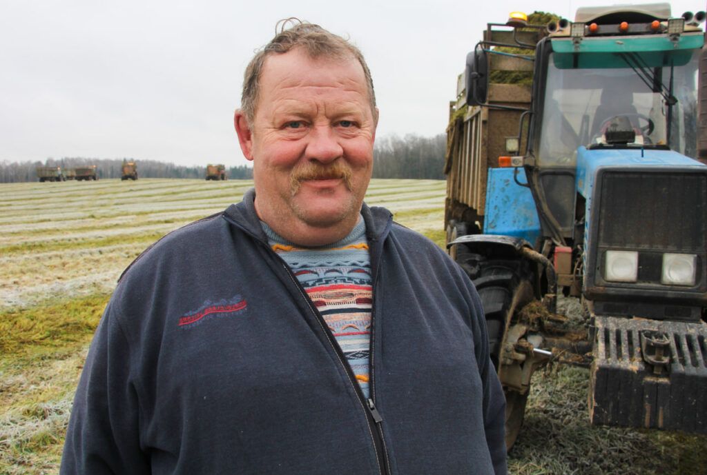 Больше 30 лет за рулем: как водитель «Борового-2003» стал лучшим в районе