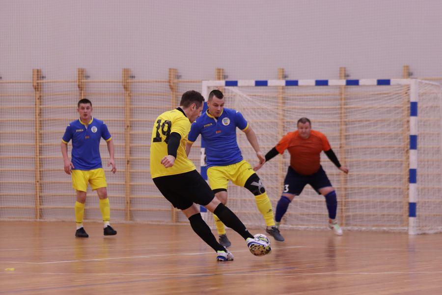 «Арсенал» готовится, молодежь учится, а «Единство» побеждает – новости дзержинской футбольной недели