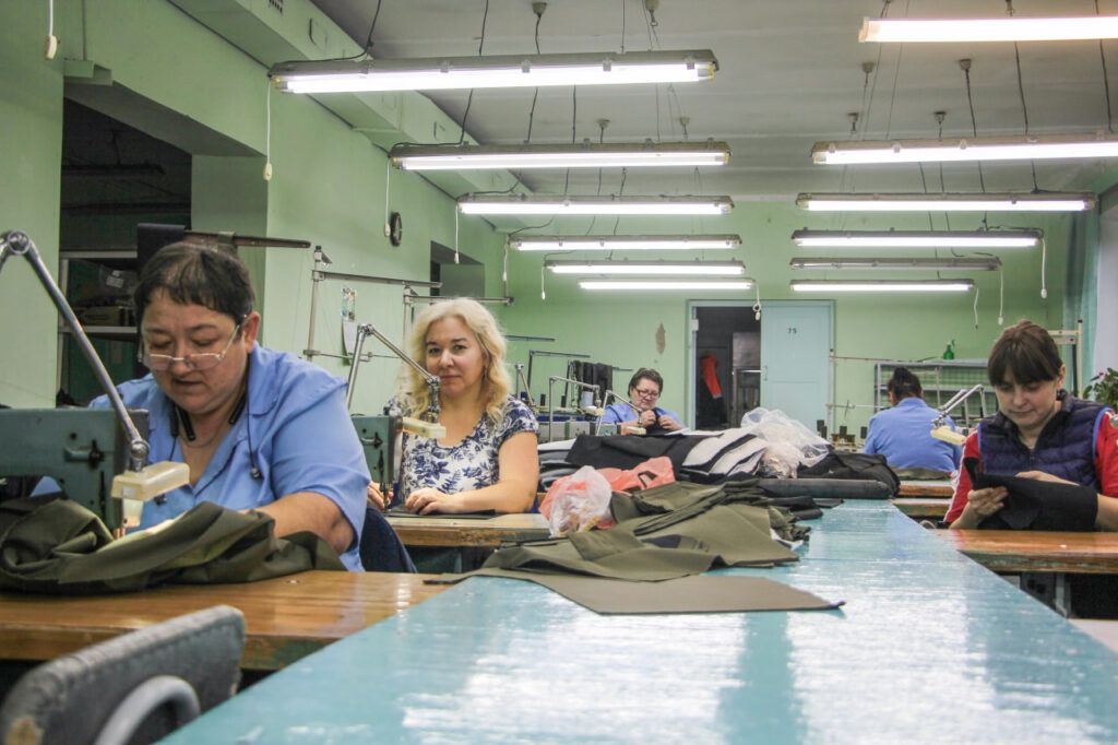 Не просто работа: как Дзержинский промкомбинат создает мир равных возможностей