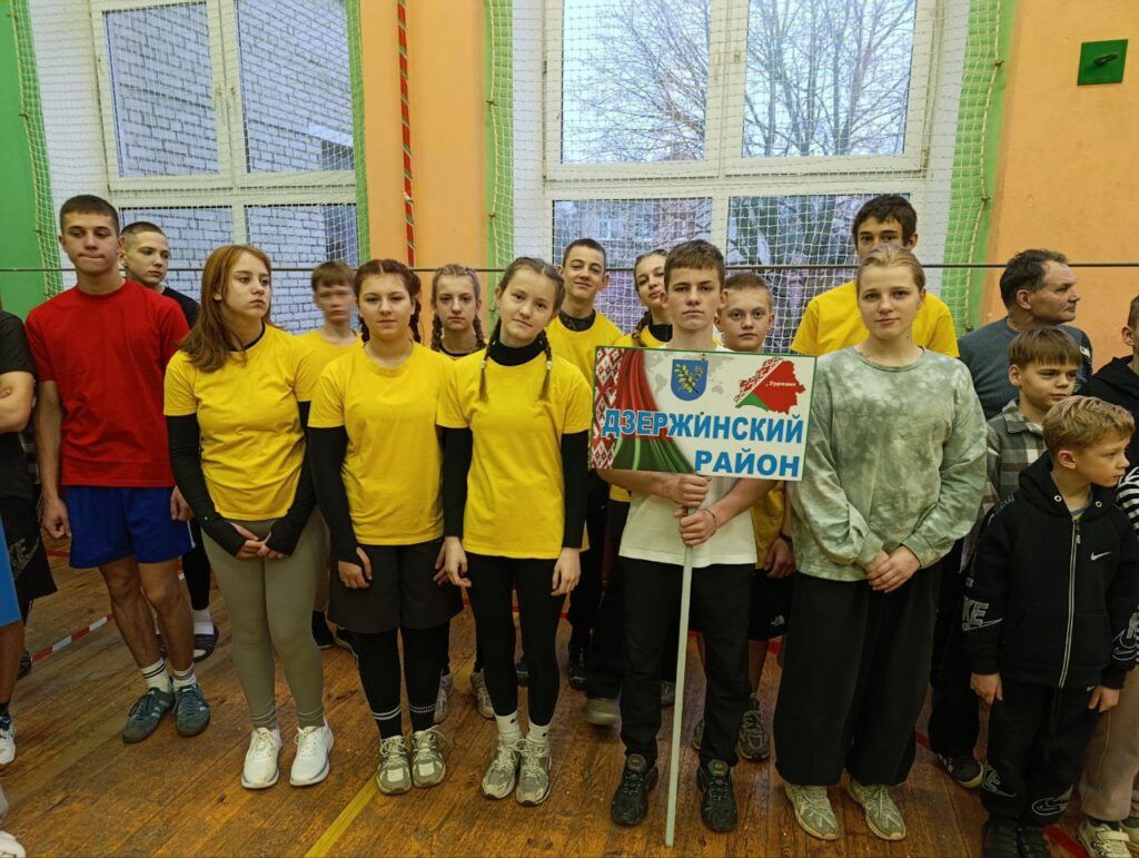 Учащиеся Дзержинского района вошли в число победителей областных соревнований «Спортивные туристские походы»