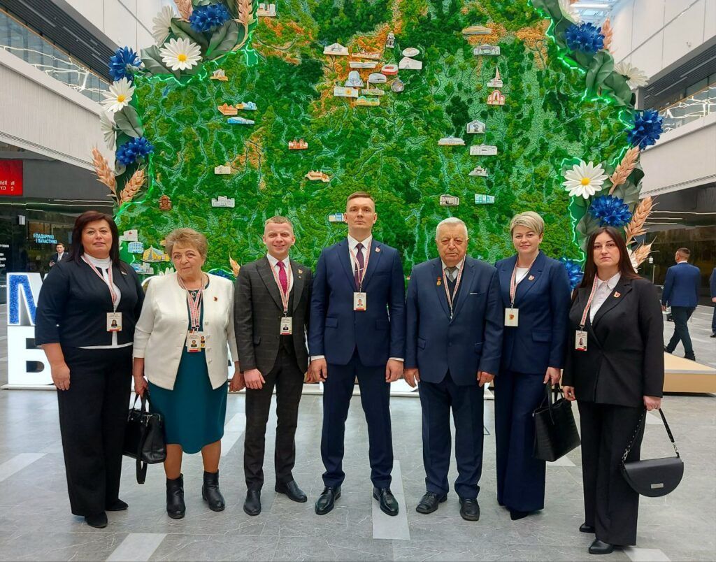 «Демонстрирует стремление к мирному созиданию»: делегаты из Дзержинска принимают участие в ВНС