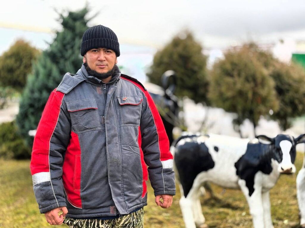 Из банковского клерка в Туркменистане – в белорусского агрария. История переезда Чары Сатымова в Дзержинский район