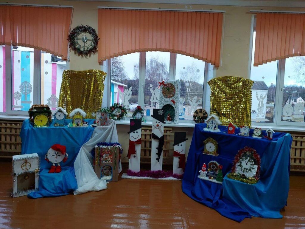 «Когда часы 12 бьют». Учащиеся Скирмантовской СШ и их родители поучаствовали в необычном проекте