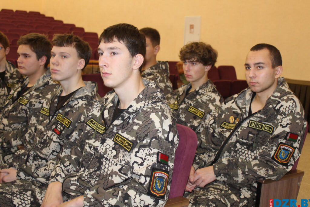 Как в Дзержинском колледже воспитывают защитников и патриотов
