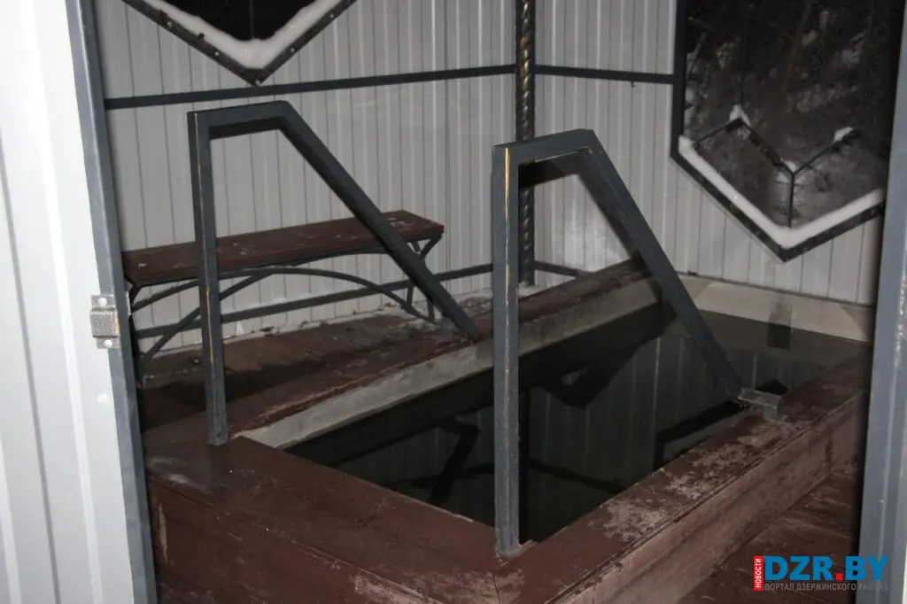 Где в Дзержинском районе можно будет окунуться в купель на Крещение