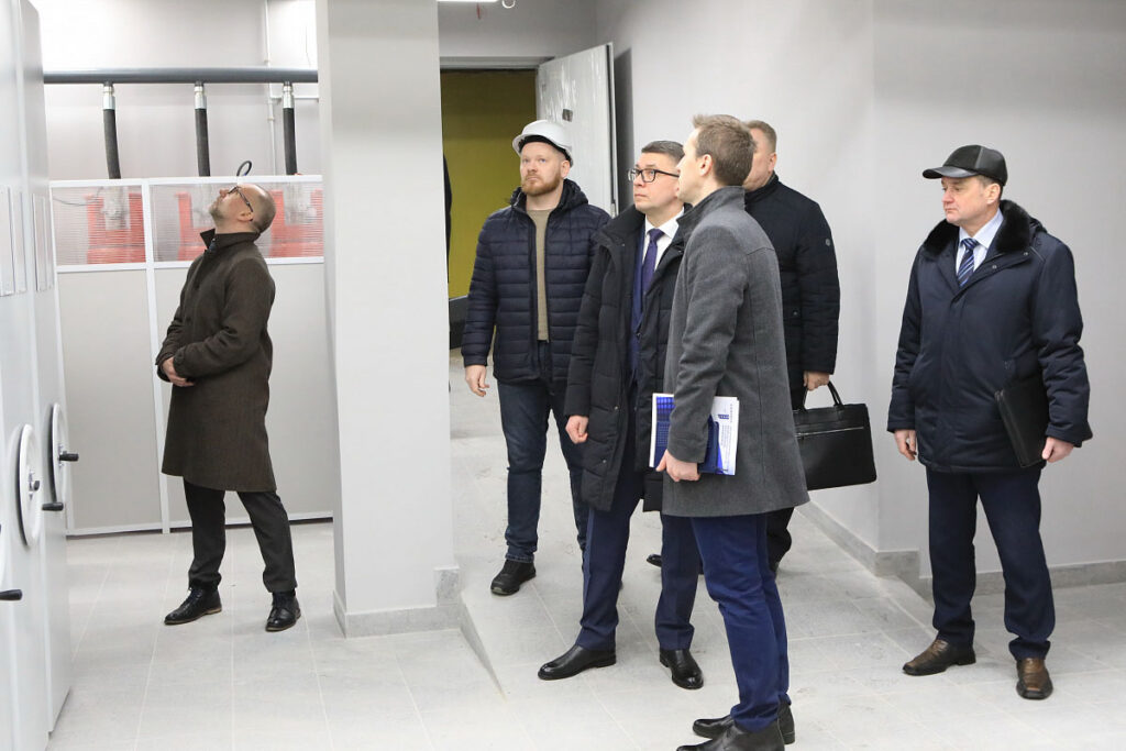 Готовность свыше 50 %. Министр юстиции оценил ход капремонта Белорусского госархива кинофотофонодокументов