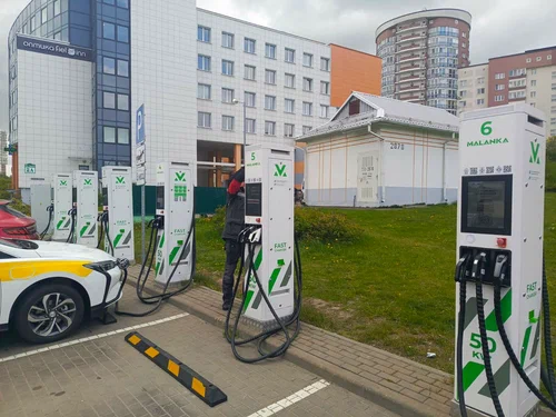 В Минске появятся 4 тысячи новых платных парковочных мест