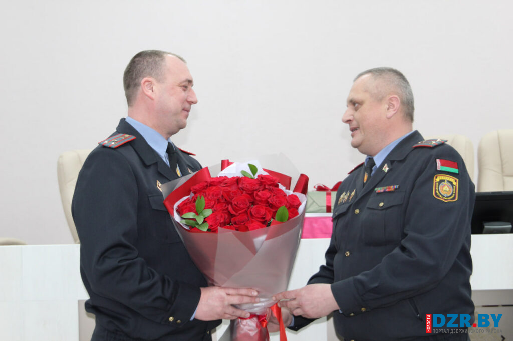 Дзержинский РОВД проводил на новое место службы своего начальника Евгения Жилинского