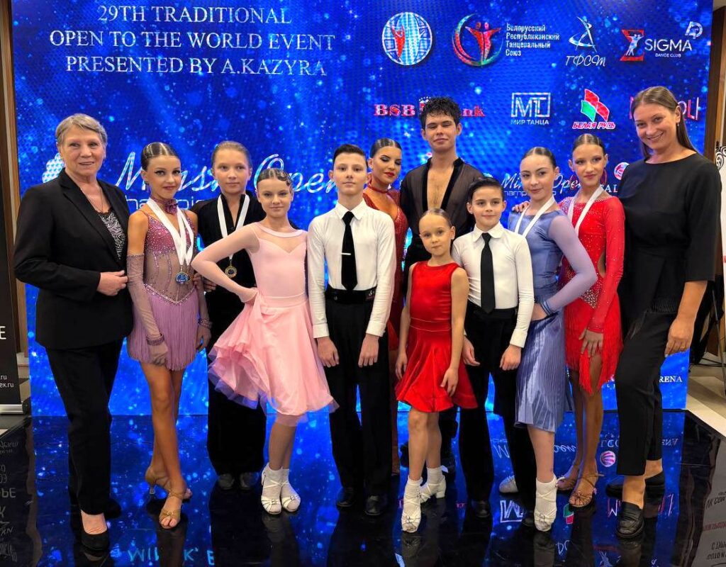 Коллектив спортивного бального танца «Евгения» из Дзержинска принял участие в международном турнире