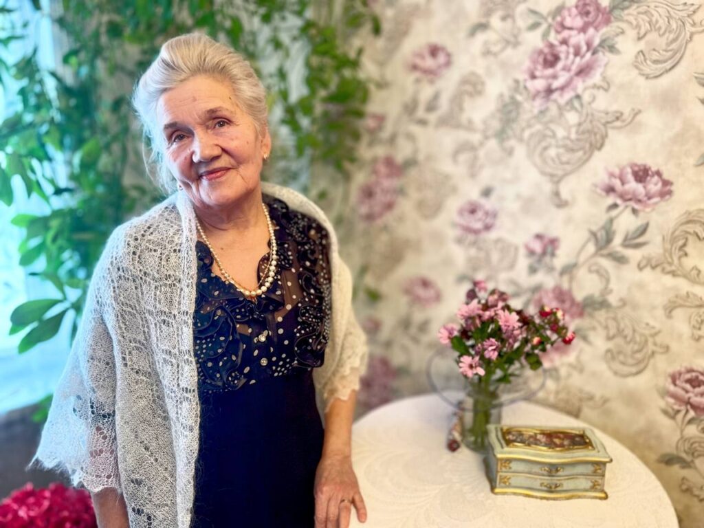 Семь десятков — не беда, ведь в душе мне только двадцать!» История женщины, дарящей любовь