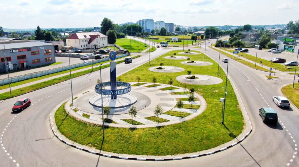 Глава Дзержинского района рассказал о планах подготовки города к областным «Дожинкам» и 880-летнему юбилею