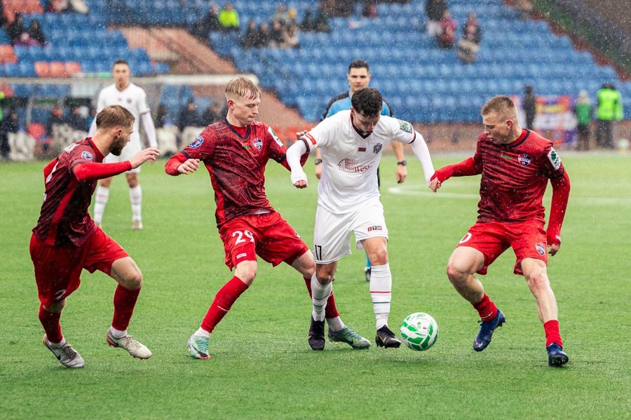 «Арсенал» с ничьей стартовал в чемпионате, «Единство» поборется за золото: итоги выходных для дзержинского футбола