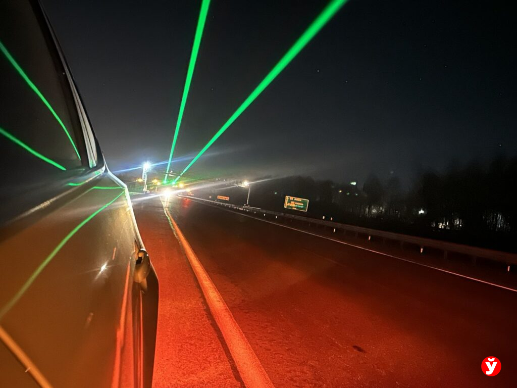 Проверили, как лазер на трассе М1 борется со сном за рулем