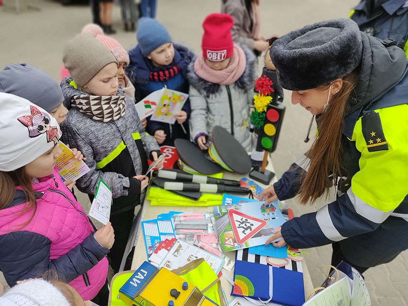 В Дзержинском районе проходит акция ГАИ «Безопасные каникулы»