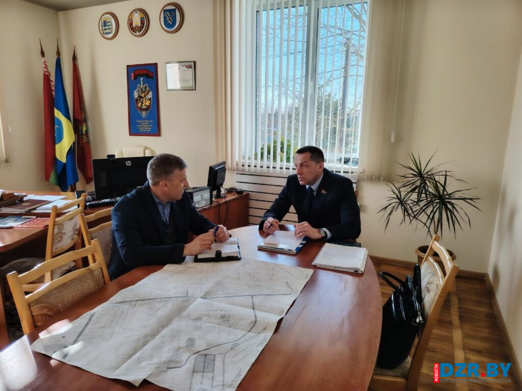 Депутат парламента Андрей Лис провел прием и посетил социальные объекты в Станьковском сельсовете