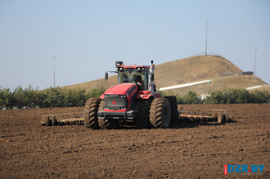 Весна на полях: дзержинские аграрии готовятся к посевной
