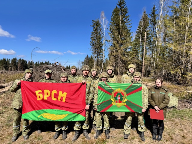 Дзержинские пограничники внесли свой вклад в лесовосстановление в регионе в ходе акции «Лес. Дабро. Парадак»