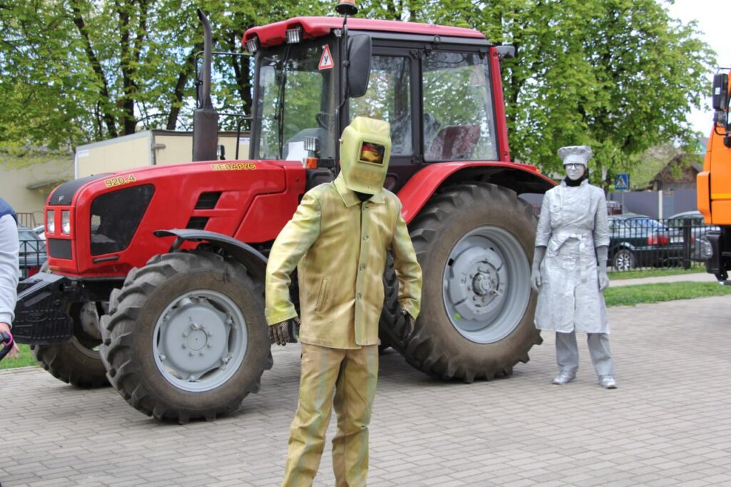 Праздник труда отметят в Дзержинске и Фаниполе 1 мая: напоминаем программу