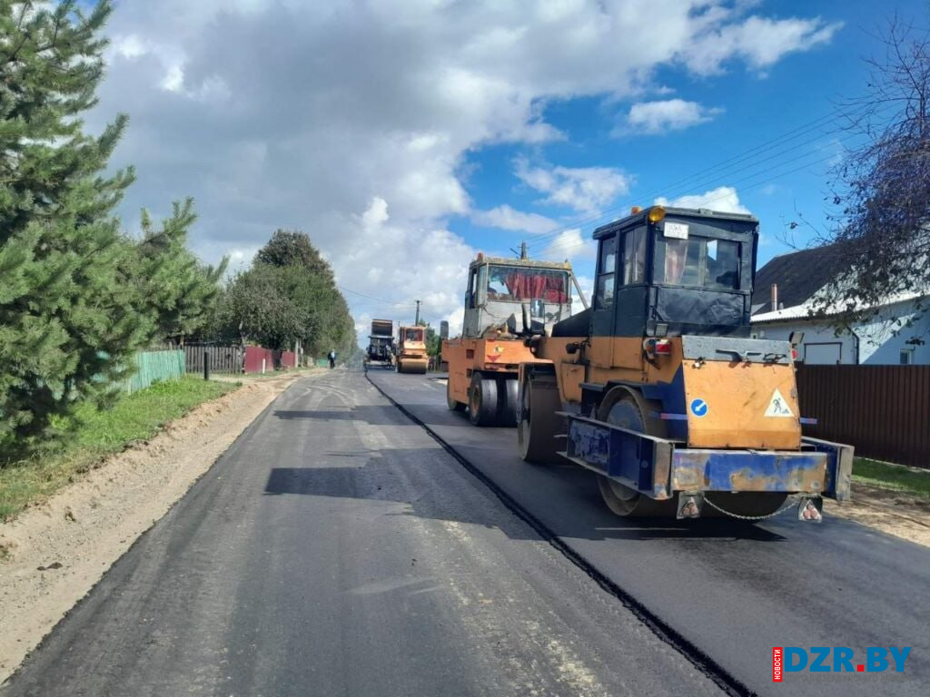 Узнали, на каких дорогах Дзержинского района обновят покрытие в этом году