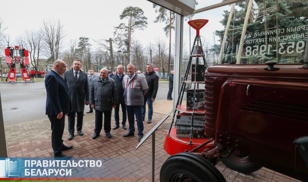 МТЗ ежегодно поставляет в Азербайджан не менее 700 единиц техники и это далеко не предел