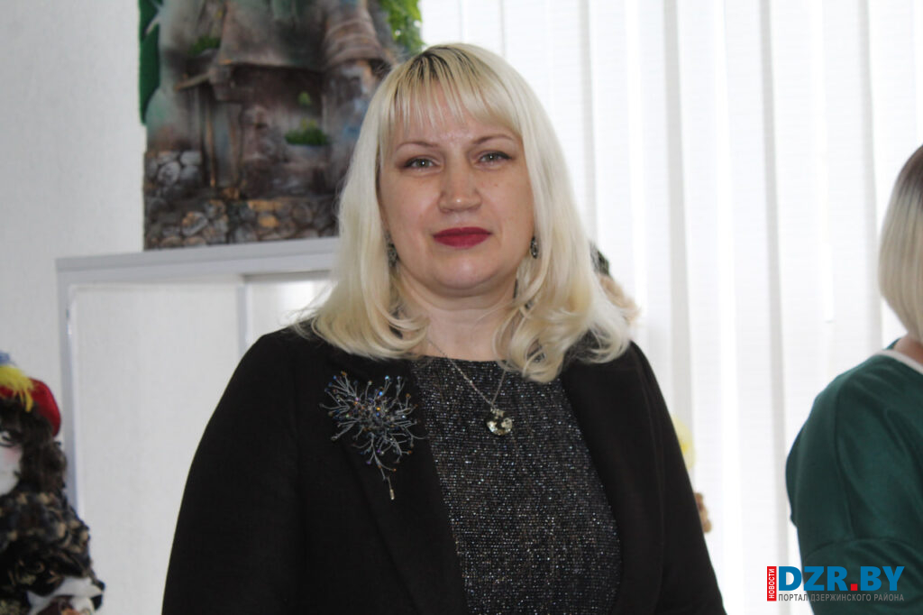 «Все возможно!» В Дзержинске проходит выставка творческих работ Натальи Маловой