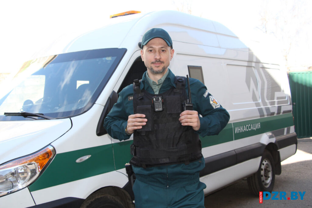 Деньги любят надежных. Узнали главные секреты профессии инкассатора