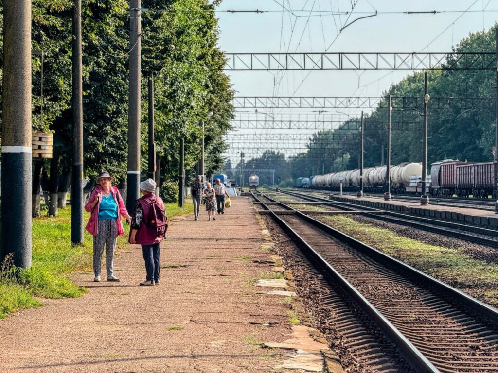 Железнодорожный переезд на автодороге Фаниполь — Победное временно закроют для ремонта пути