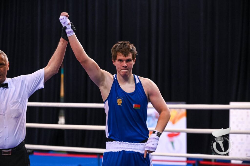 Дзержинец Елисей Мамойко стал серебряным призером международного турнира по боксу