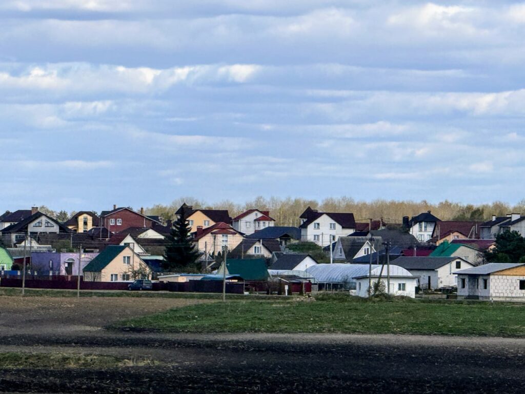 Ориентация юг. В какую сторону будет расти Фаниполь, когда застроят улицу Зеленую