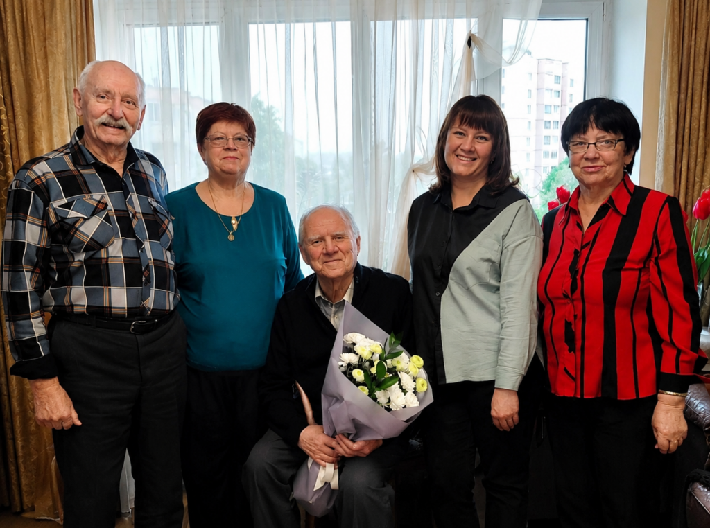 От школьного класса до Союза писателей: Борис Савинов встретил 80-летие в окружении благодарных коллег