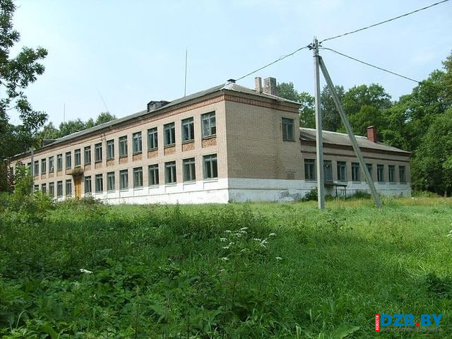 Бывшие выпускники Татарщинской школы торжественно откроют памятный знак