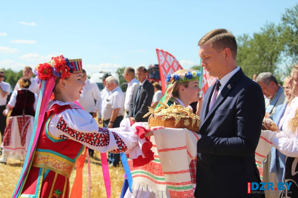 «Зажинки» открыли сезон жатвы в Дзержинском районе