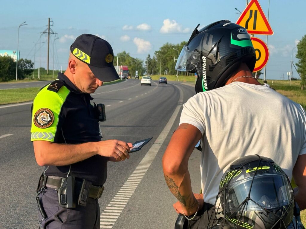 Погоня в Черкассах и десяток остановок: ГАИ проверило мотоциклистов в Дзержинском районе
