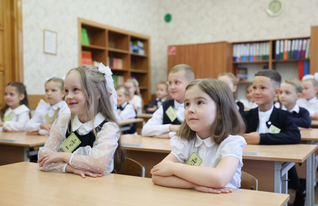 Электронные журналы и дневники: что изменится в белорусских школах в 2026 году