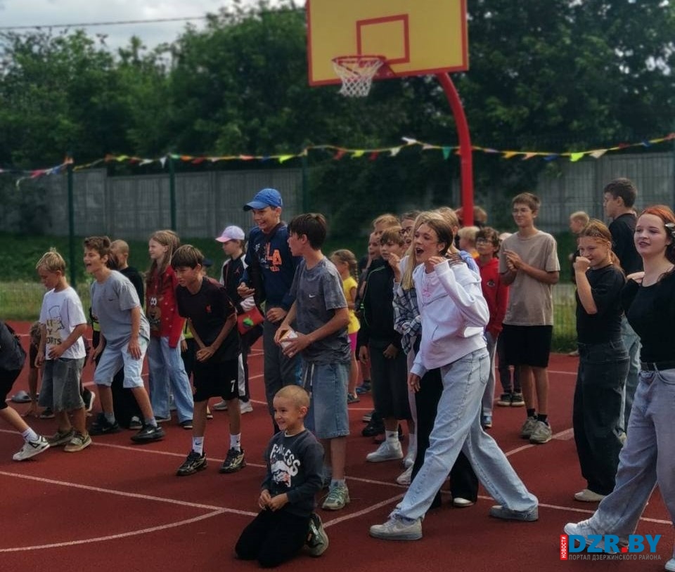 В д. Холма прошел спортивный праздник для детей и молодежи